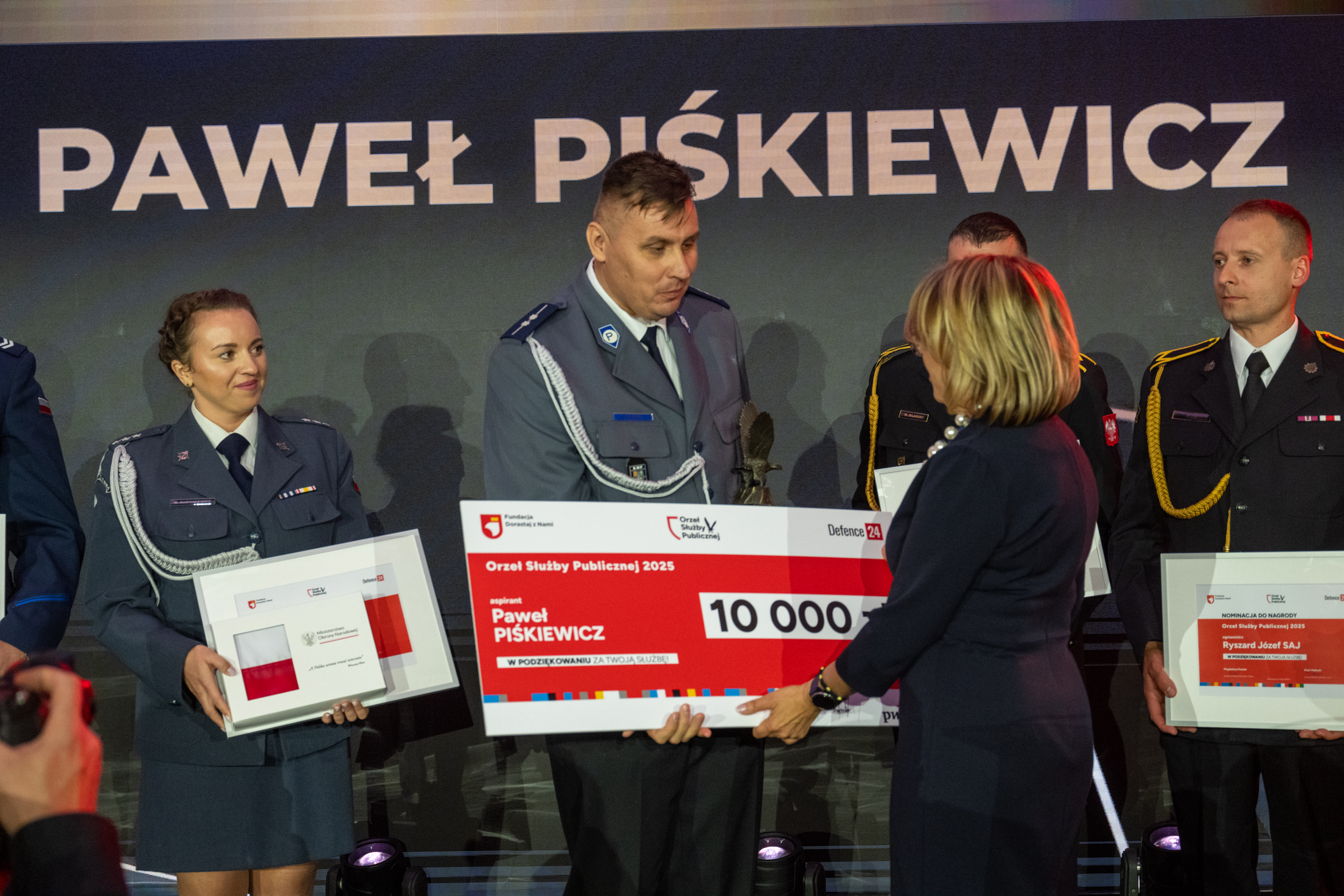 Orzeł Służby Publicznej 2025. Nagroda Fundacji Dorastaj z Nami i Defence24 już przyznana