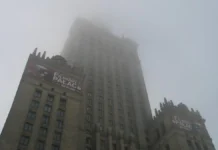 Pałac Kultury i Nauki w strategii Warszawa 2040+: Zabytek narodowy czy symbol zniewolenia?