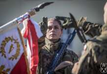 Szkolenia WOT. Coraz więcej kobiet przygotowuje się na kryzysy